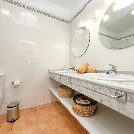 Malolo - Private Pool And Jacuzzi By Lanzarote Villa *